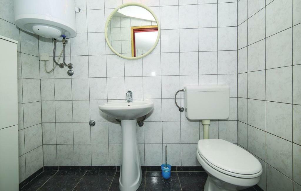Apartment Ivan Каштела Екстер'єр фото